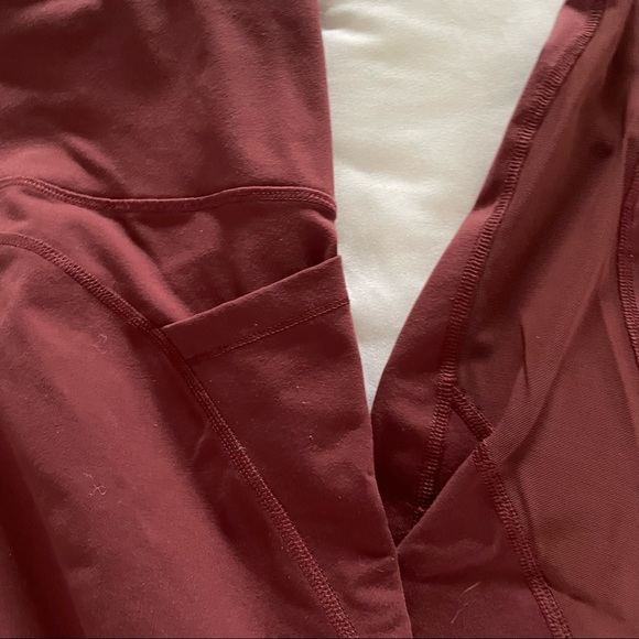 Old navy leggings - Picture 3 of 4